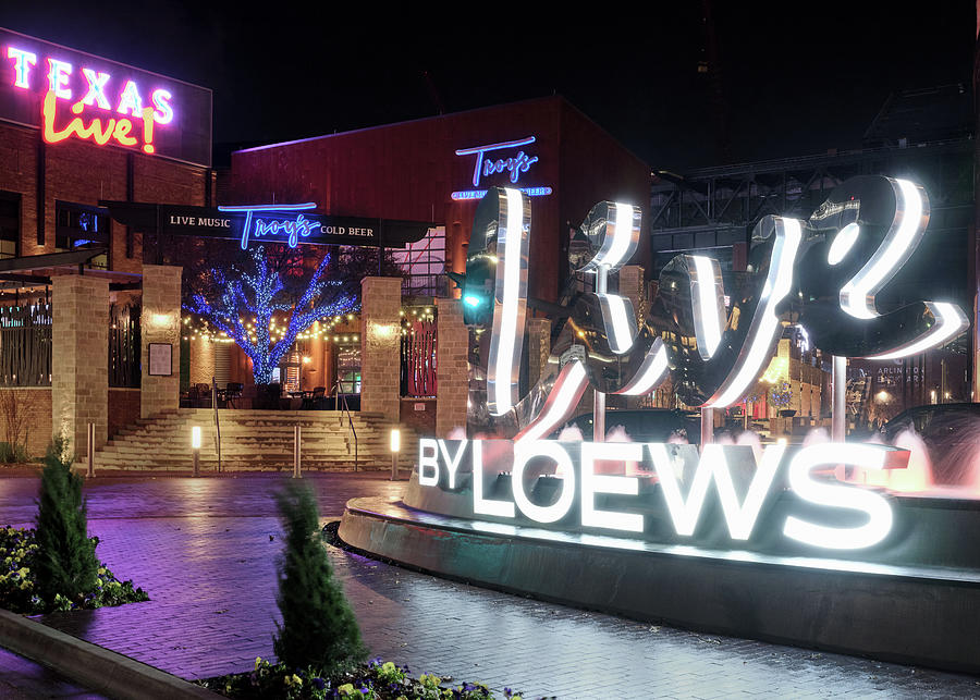 Texas Live Signage 112719 by Rospotte Photography Texas Live Signage 112719 by Rospotte Photography
