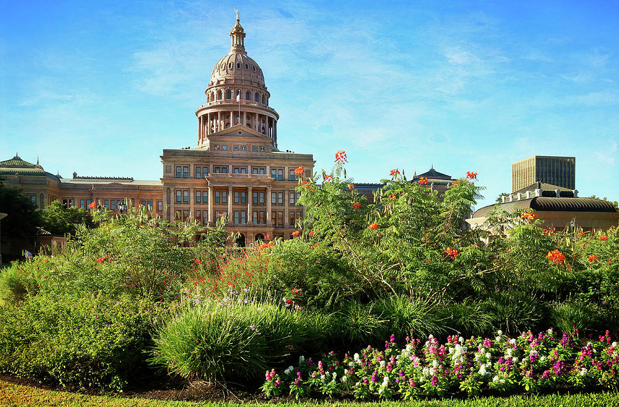 Austin Photograph - Texas State Capitol 3 by Judy Vincent