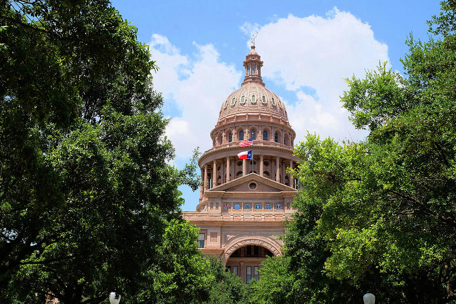 Texas State Capitol Building Photograph by Jen Lowery