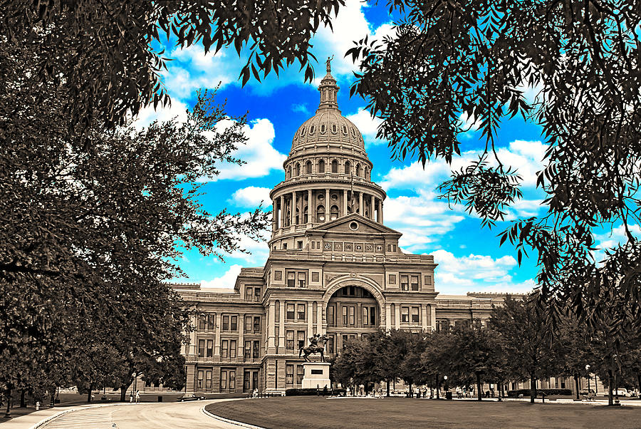 Architecture Digital Art - Texas State Capitol in Austin - Black and white, with the blue sky isolated by Nicko Prints