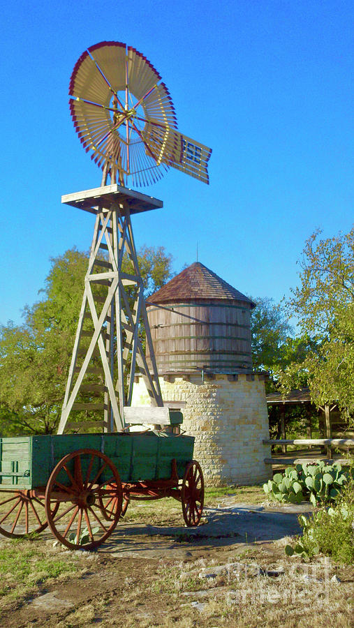 Texas Windmill. Print Photograph by Patsy Walton