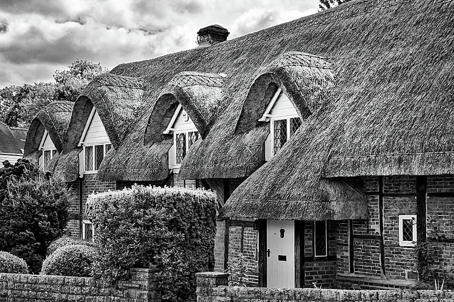 Thatched cottages in Chawton 3 Photograph by Shirley Mitchell