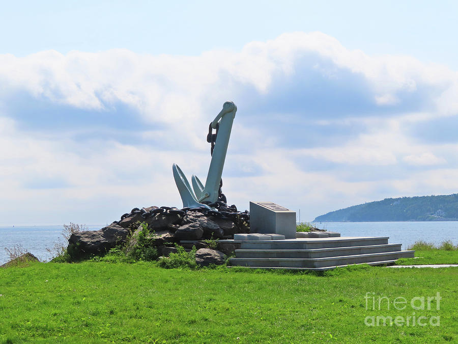 The anchor from the HMCS Bonaventure was a Majestic-class Canadian ...