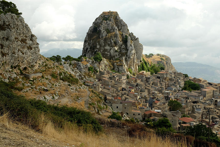 The ancient city of Caltabellota in Sicily Photograph by Claudio ...