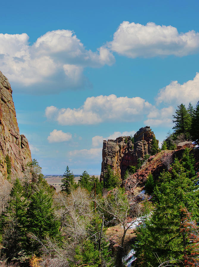 The Bastille, Rock formation in the shape of a tower in Eldorado Canyon State Park, Colorado Photograph by Tom Potter