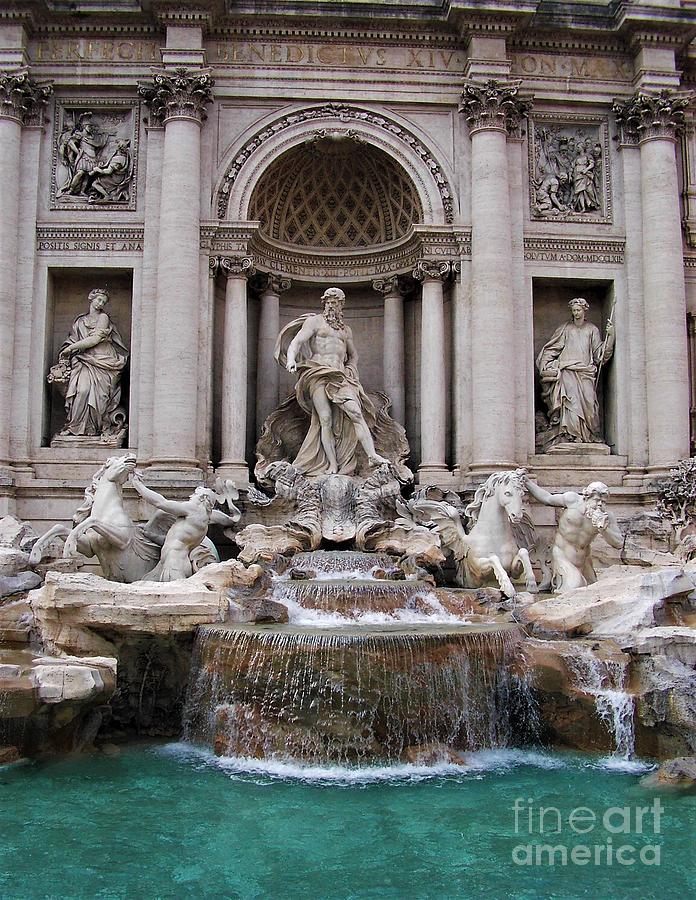 Architecture Photograph - The beautiful Trevi Fountain in Rome by Pis Ces