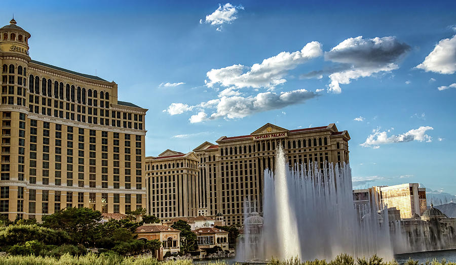 The Bellagio Fountains Photograph by Michael W Rogers