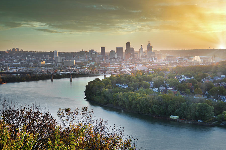 The Bend Ohio River Cincinnati Photograph by Randall Branham