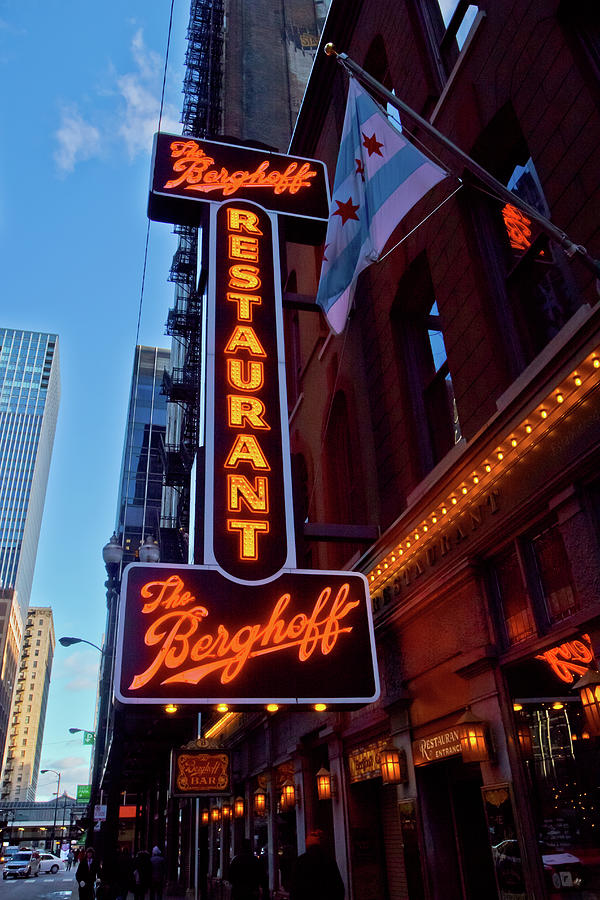 The Berghoff Restaurant Chicago Photograph by Linda Unger
