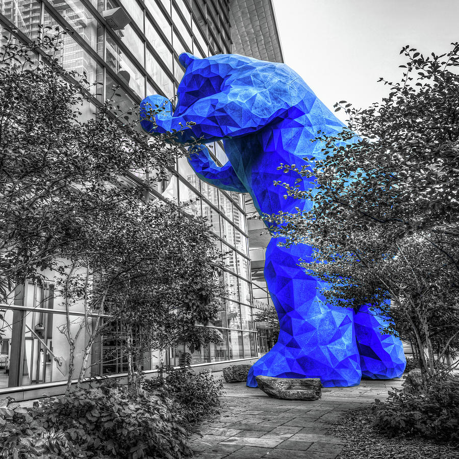 The Big Blue Bear At The Denver Convention Center Photograph by Gregory Ballos
