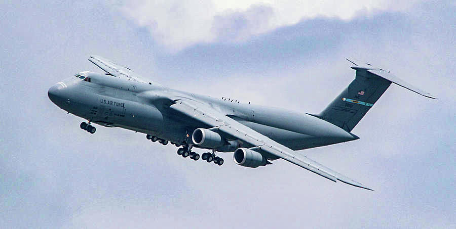 The C 5 Galaxy Photograph by William E Rogers - Fine Art America