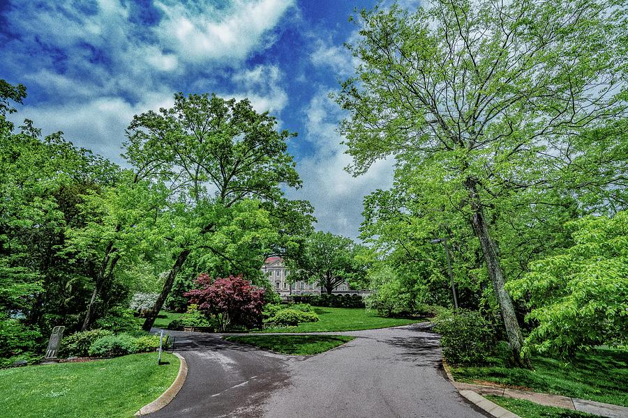 The Cheekwood Estate and Gardens Nashville Tennessee - Wide Shot Photograph by Dave Morgan