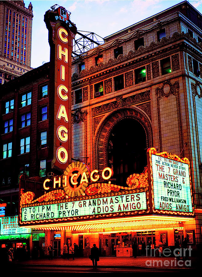 The Chicago Theatre Photograph by Tom Jelen
