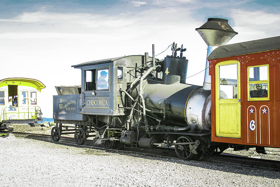 Cog Railway Photograph - The Chocorua Steam Engine by Jeff Folger