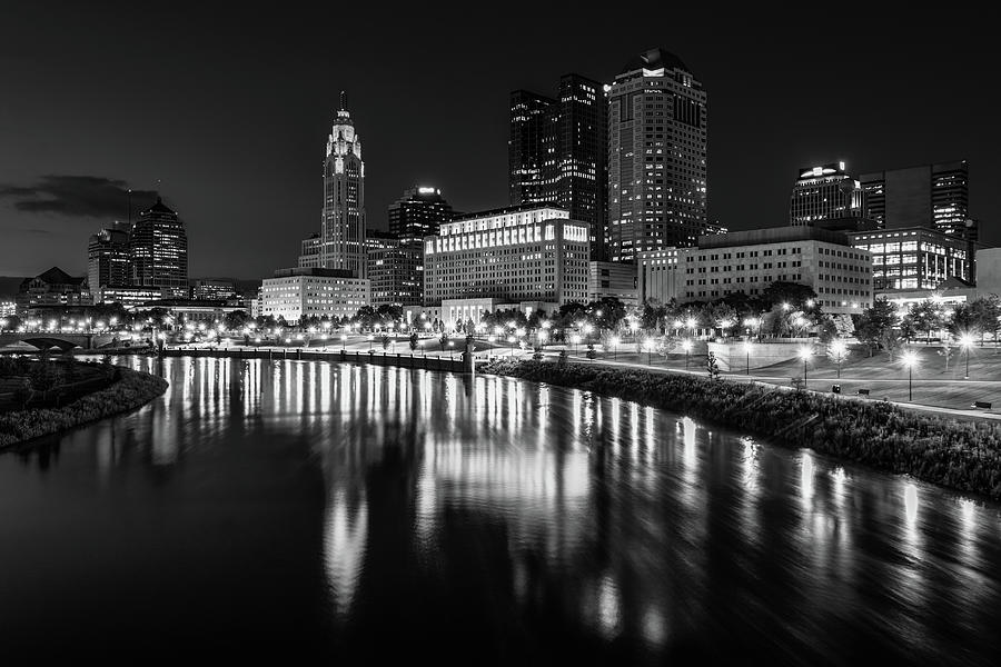 The Columbus Skyline Photograph by Jon Bilous - Fine Art America