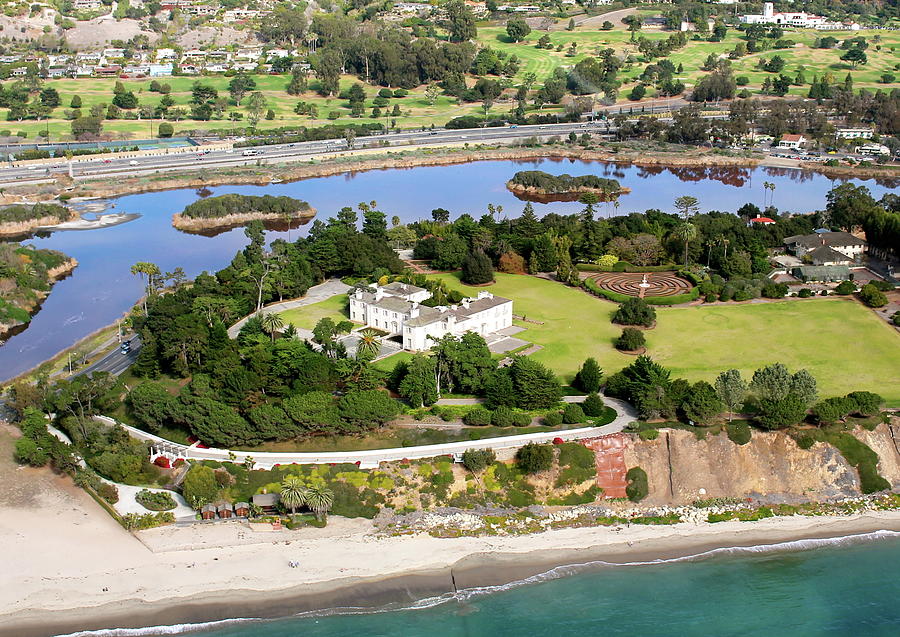 The Empty Mansion of Huguette Clark, Bellosguardo, Santa Barbara ...