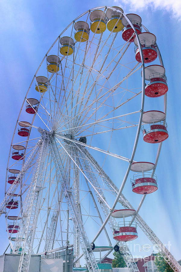 The Ferris Wheel Photograph by Elaine Teague
