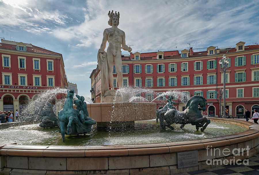 The Fontaine du Soleil on Place Massena, French Riviera, France. Photograph by Jose Rey