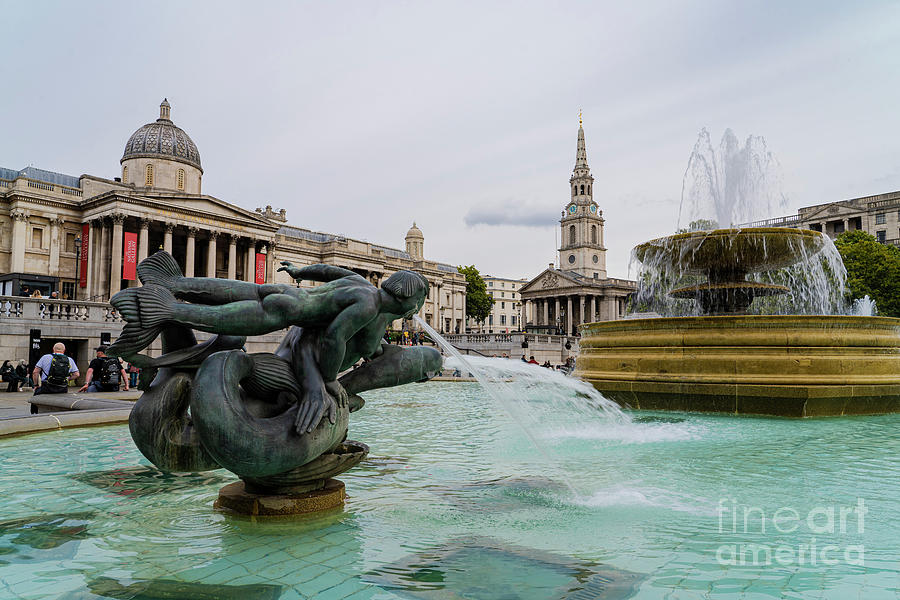 The Fountain Trafalgar Square London England Photograph by Wayne Moran
