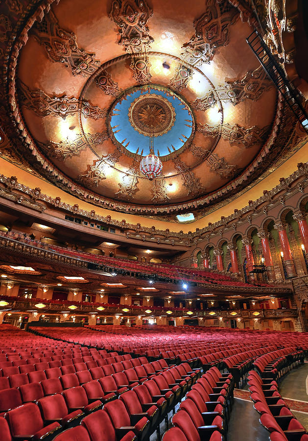 The Fox Theatre in St. Louis, Missouri. Photograph by James Byard ...