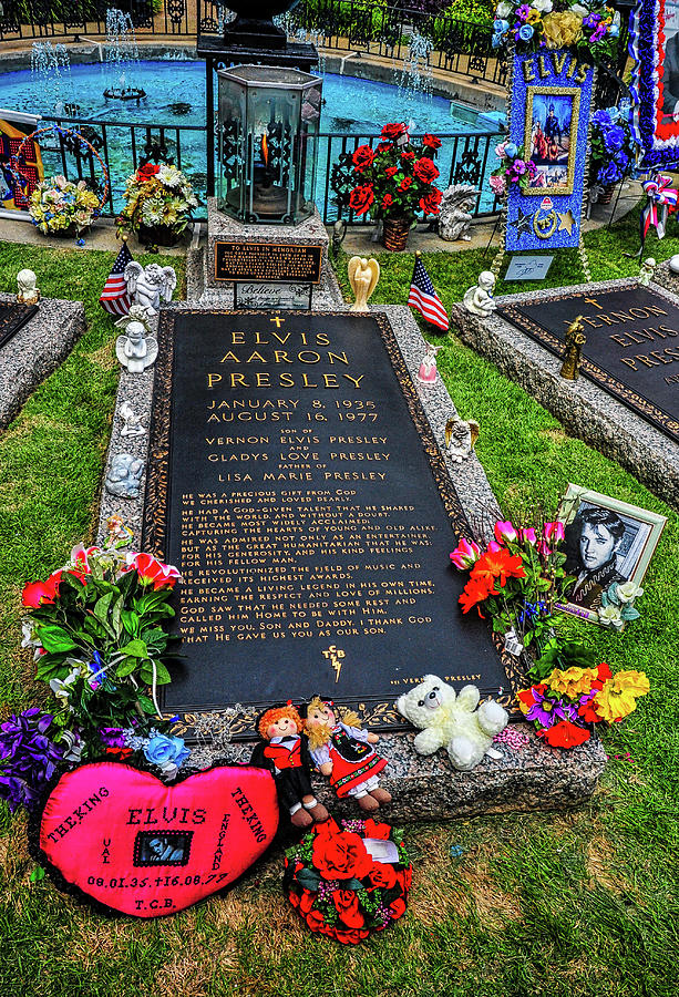 The Grave Of Elvis Presley Photograph