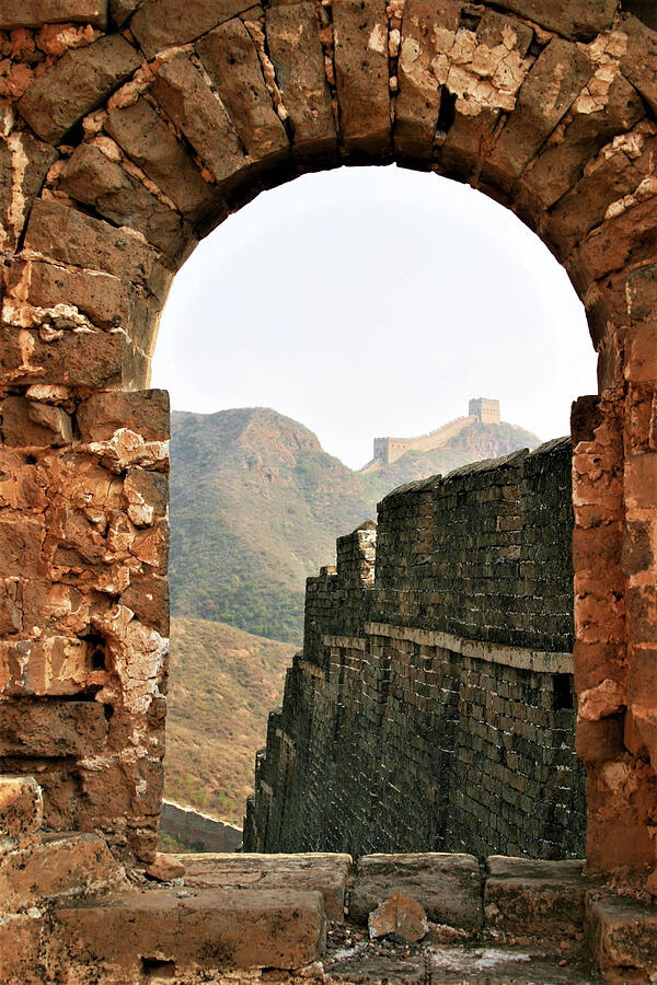 The Great Wall of China #2 Photograph by Leslie Struxness