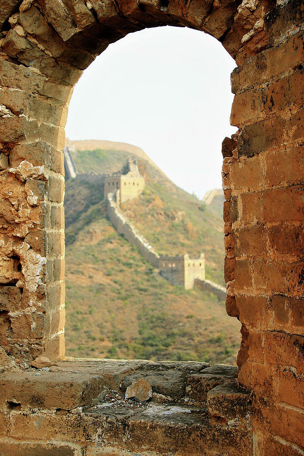 The Great Wall of China Photograph by Leslie Struxness