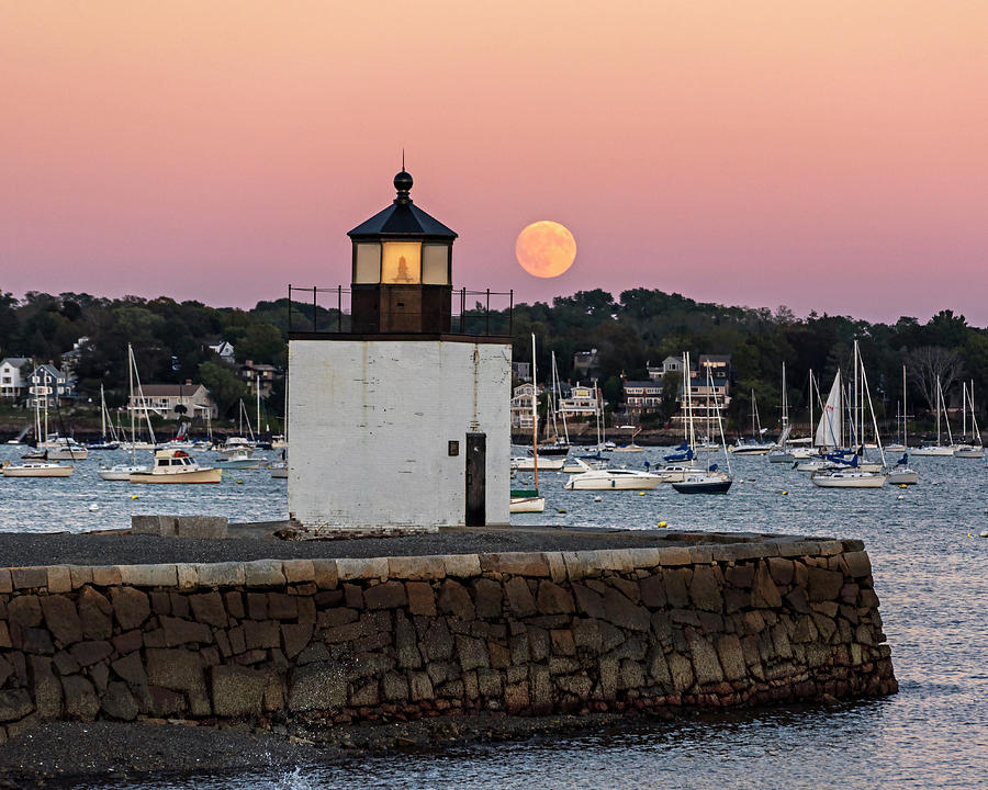 The Harvest Moon Rising on Derby Light Salem MA Photograph by Toby McGuire