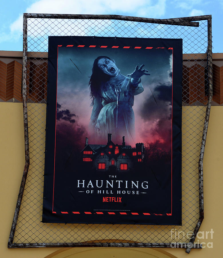 The Haunting of Hill House HHN30 Photograph by David Lee Thompson