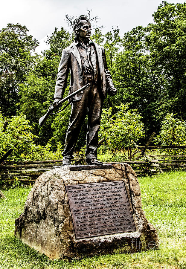 The Hero of Gettysburg Photograph by Roy Branson - Fine Art America