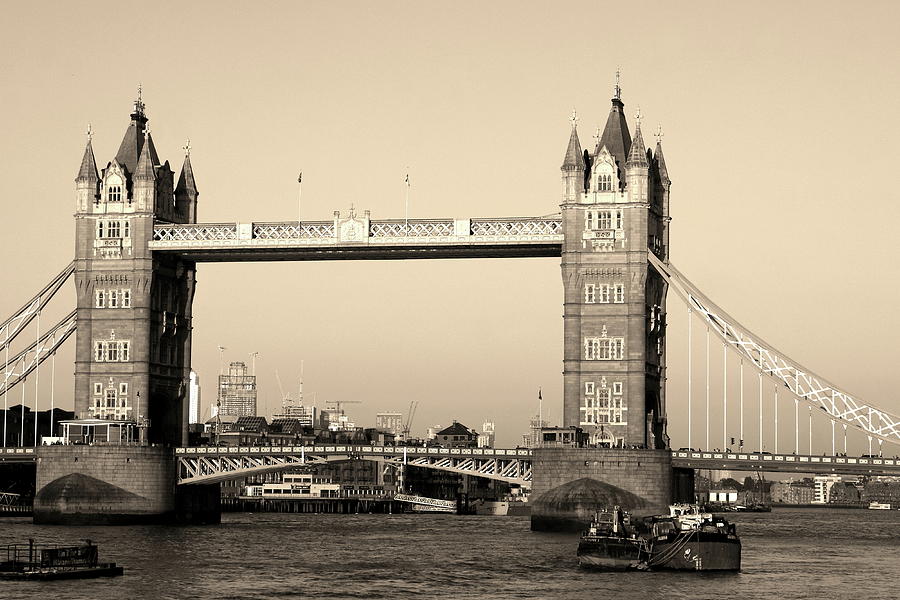 The Iconic Tower Bridge, London, England Photograph by Aidan Moran