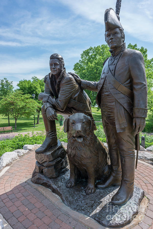 The Lewis and Clark Monument Photograph by Thomas R Fletcher