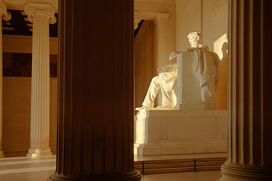 The Lincoln Memorial with President Lincoln Statue in Washington DC Photograph by YinYang