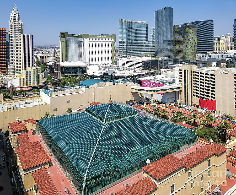 The Mansion at MGM Grand in Las Vegas, Nevada Photograph by David ...