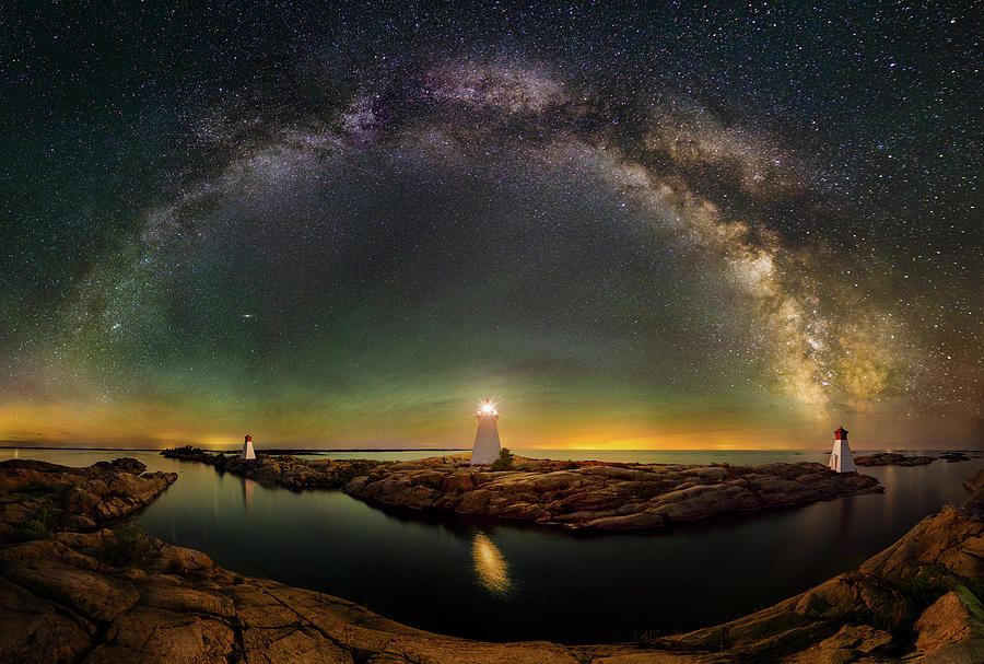 The Milky Way above Lighthouse Photograph by Henry w Liu