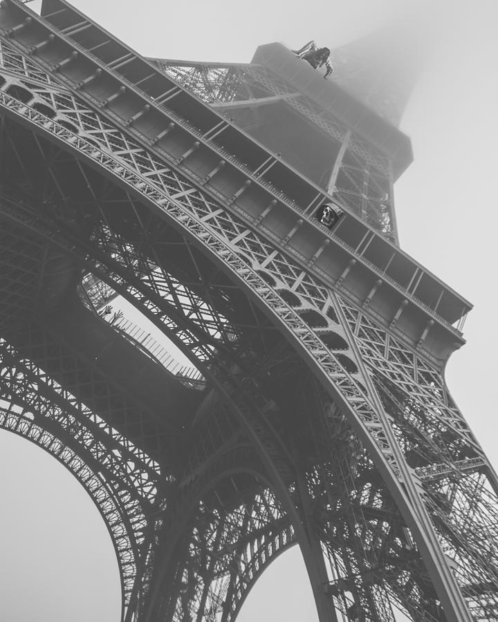 The Mist Covers Eiffel Photograph by Lee Darnell