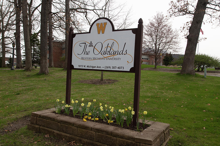The Oaklands at Western Michigan University Photograph by Eldon McGraw