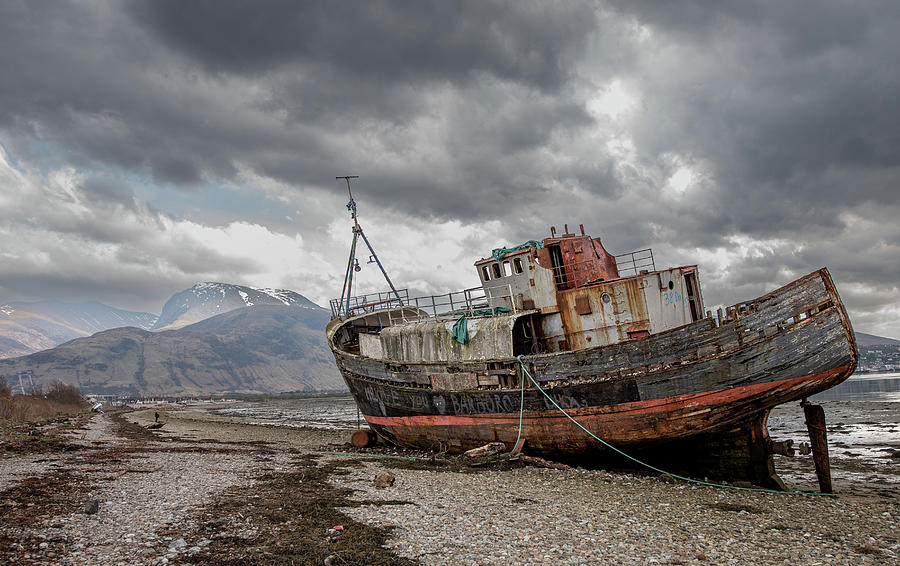 The Old Boat Of Caol Photograph by Ian Byrom - Fine Art America