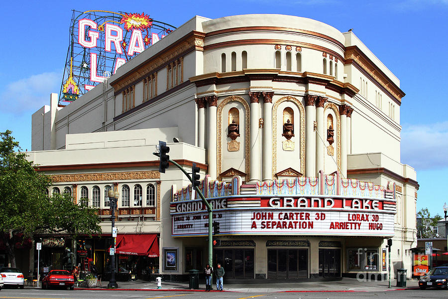 The Old Grand Lake Theatre . Oakland California . 7D13474 Photograph by Wingsdomain Art and Photography