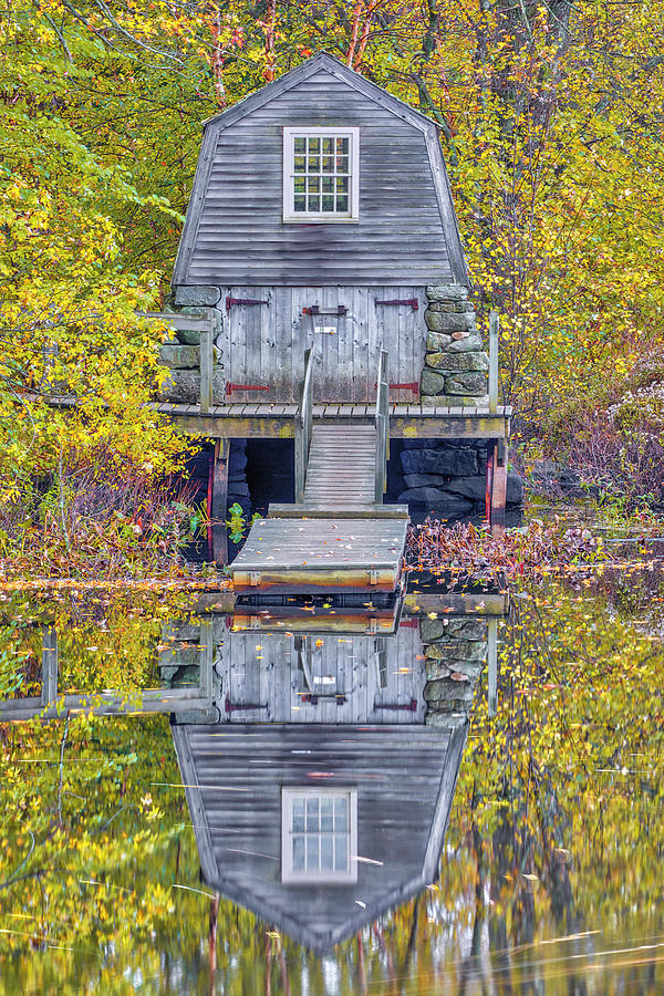 The Old Manse Boathouse Photograph by Juergen Roth
