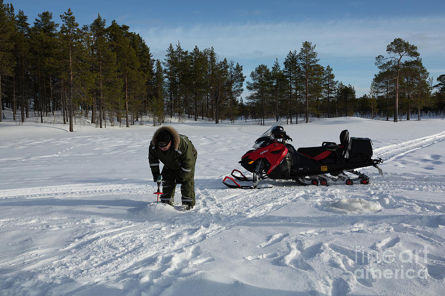 Snowmobile Photograph - The Perfect Spot by Eva Lechner