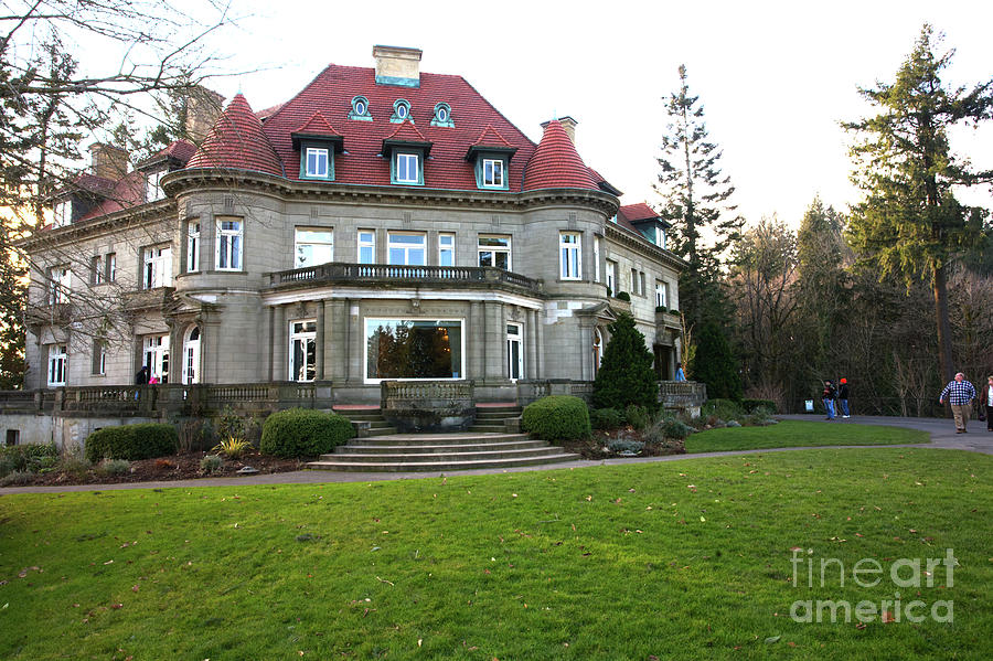 The Pittock Mansion Photograph by Rich Collins