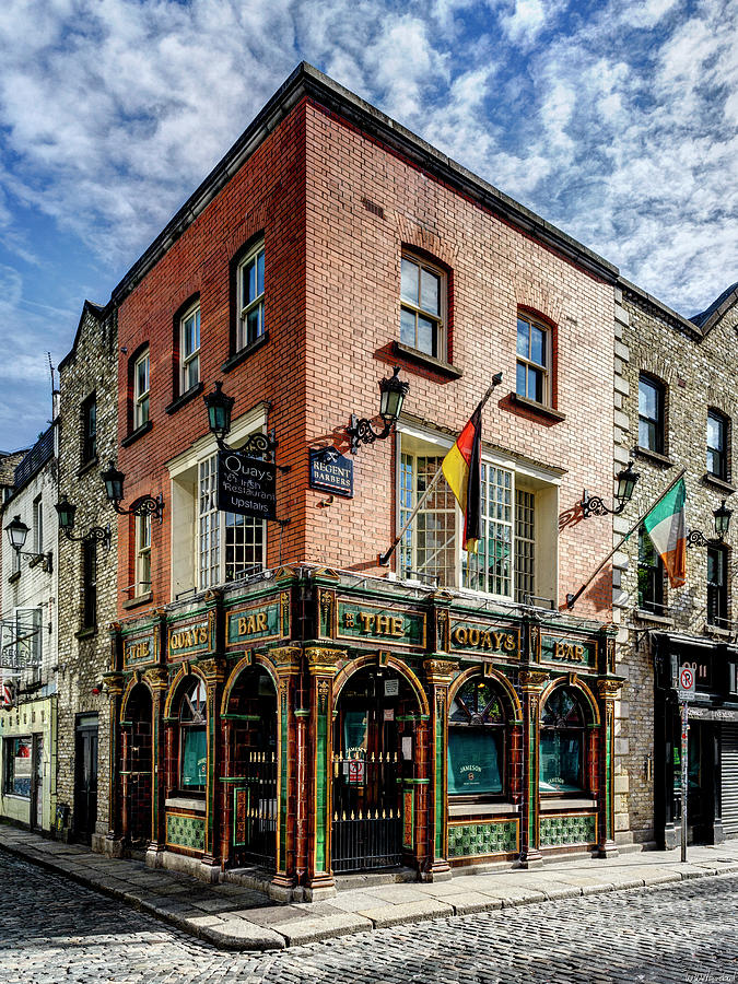 The Quays Bar 02 Photograph by Weston Westmoreland