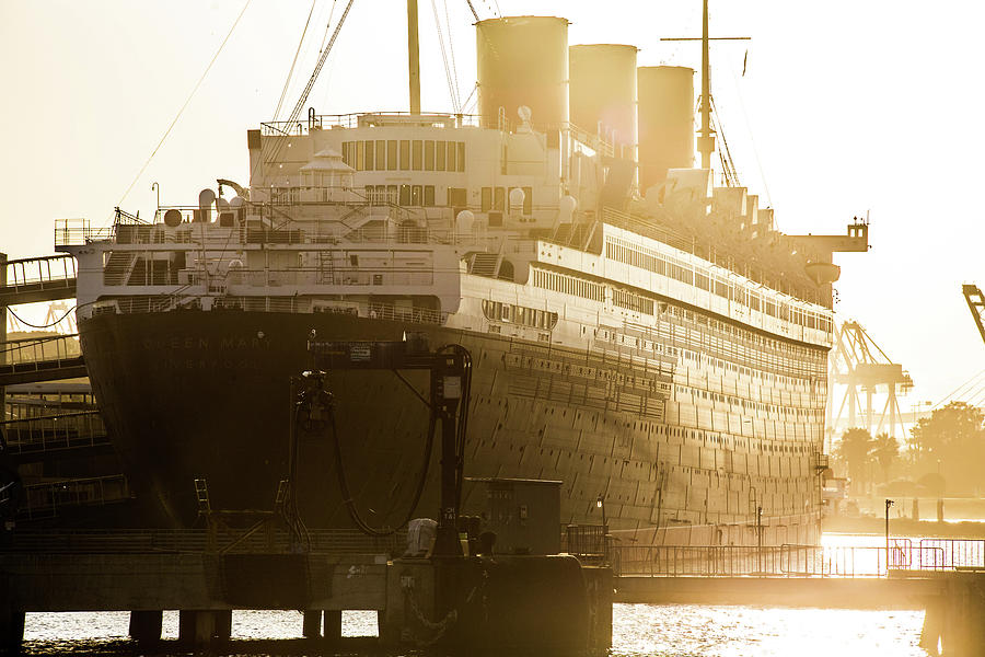 The Queen Mary Photograph by David Kleeman