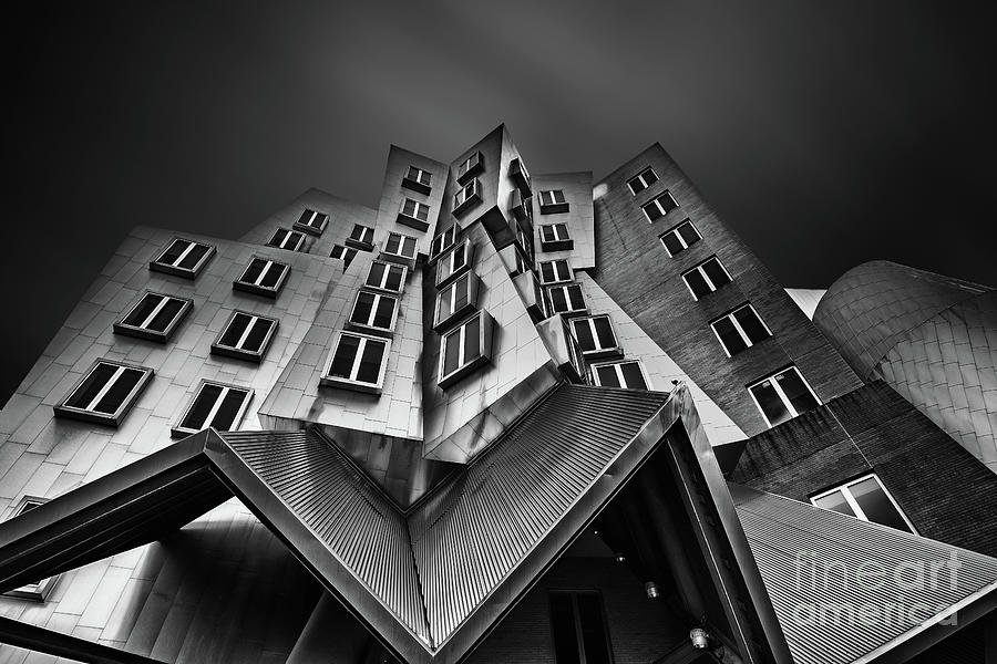 the Ray and Maria Strata Center, MIT Photograph by Martin Williams
