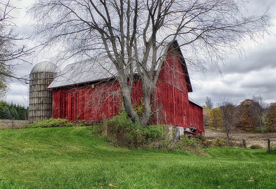 The Red Barn Photograph by Gary OBoyle