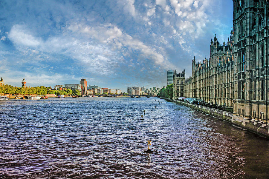The River Thames Photograph by Chris Smith