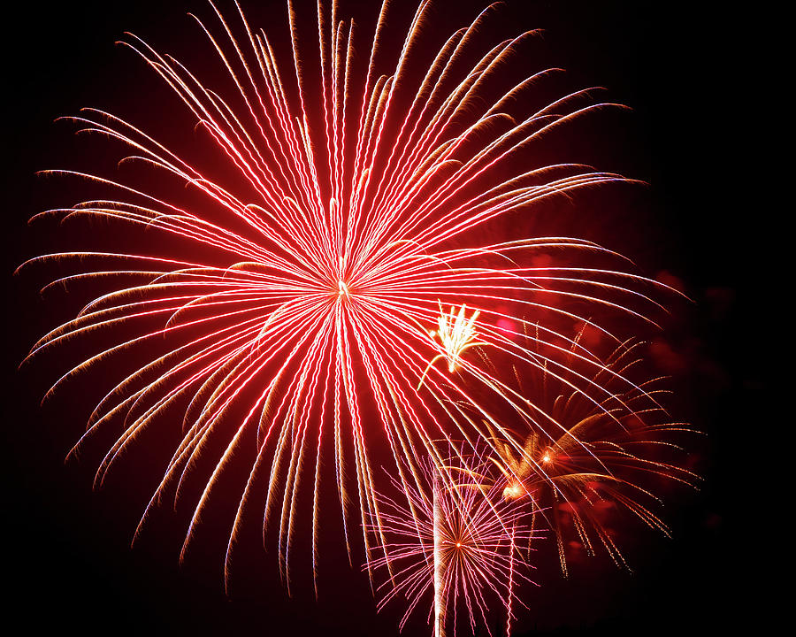 The Rockets Red Glare Photograph by Douglas Taylor - Fine Art America