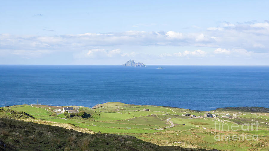 The Skellig Islands - County Kerry, Ireland Photograph by Jeff Saunders The Skellig Islands - County Kerry, Ireland Photograph by Jeff Saunders
