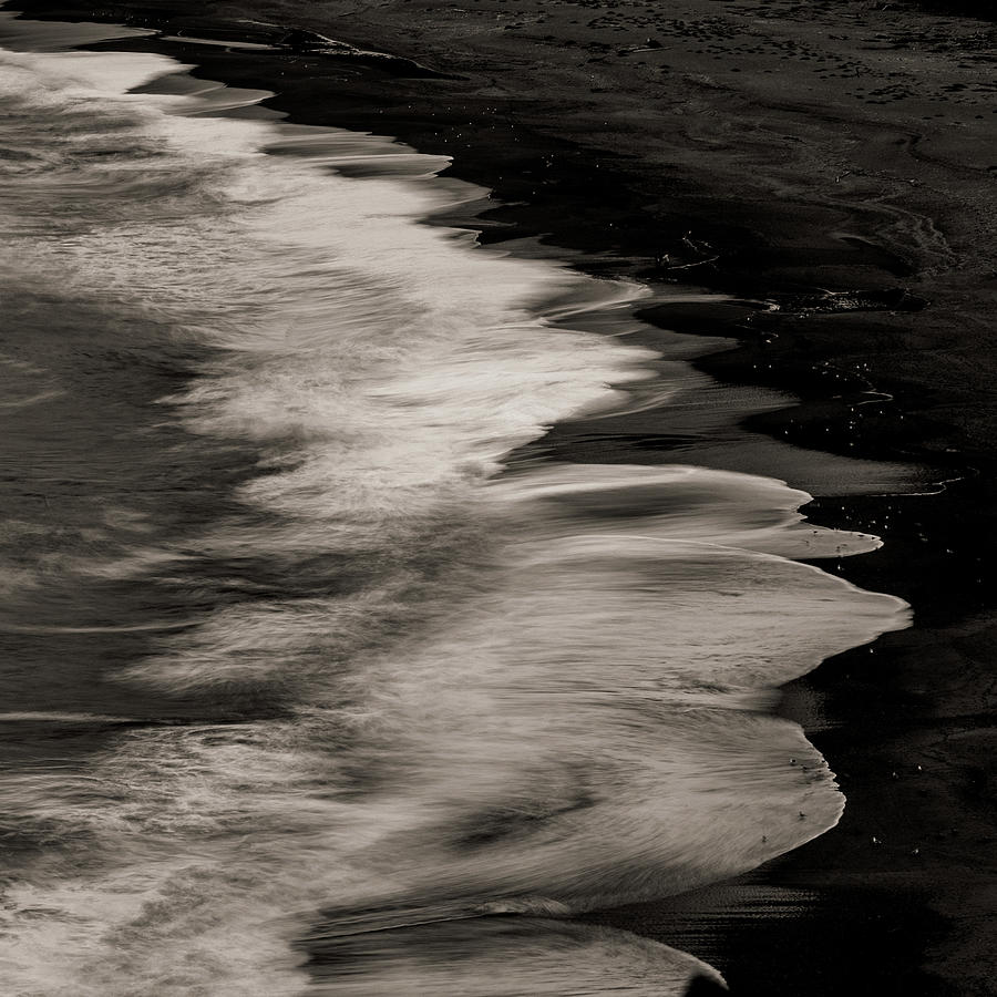 The smooth waves of Agate Beach Photograph by Alessandra RC